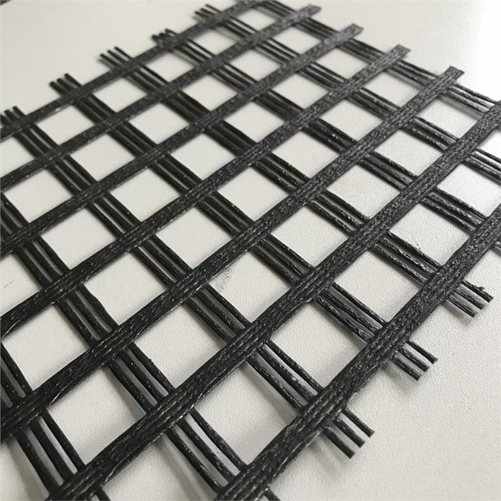 Glass Fibre Grid Use For Pavement Reinforcement